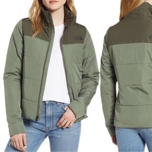 The North Face Women's Athena Insulated Jacket. Medium.